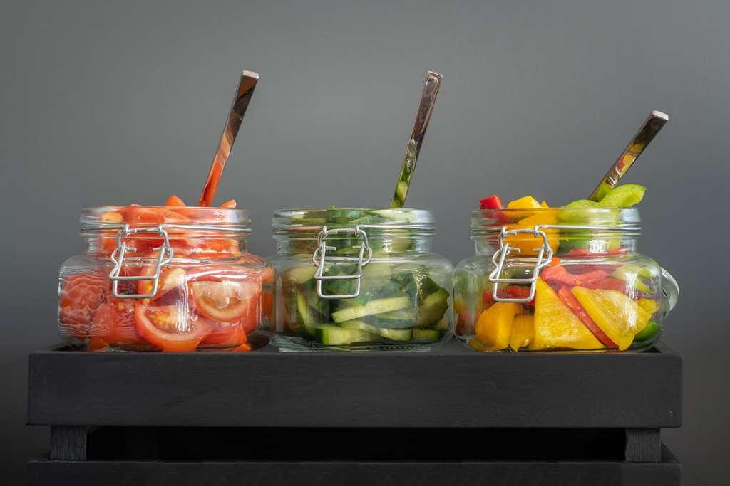 Holiday Inn - The Niu, Timber Esslingen By Ihg Esslingen am Neckar Restaurant foto